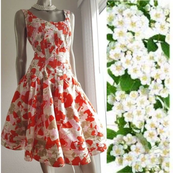 *$5,000 OSCAR DE LA RENTA STUNNING WHT RED PINK FLORAL SILK RUNWAY DRESS US 10 - Picture 8 of 13